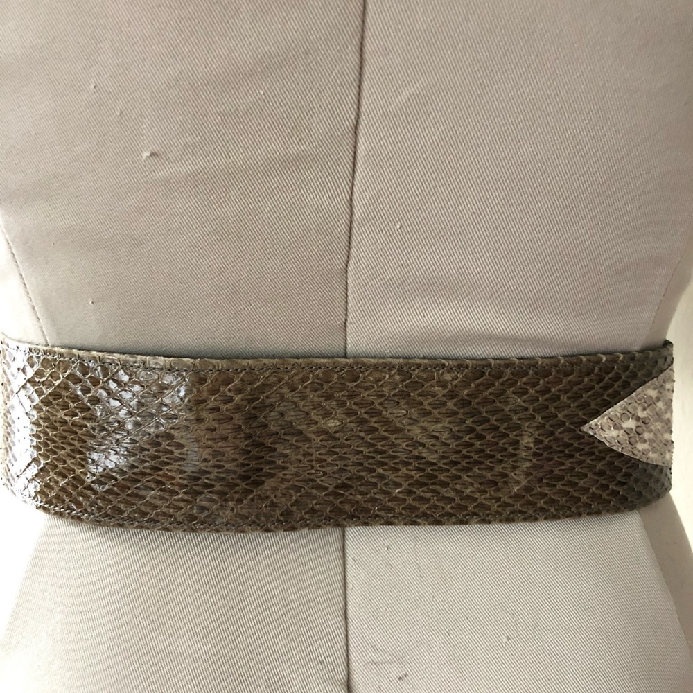 Judith Leiber ‘80’s Python Art Deco Vintage Wide Belt sz: S - Picture 6 of 16